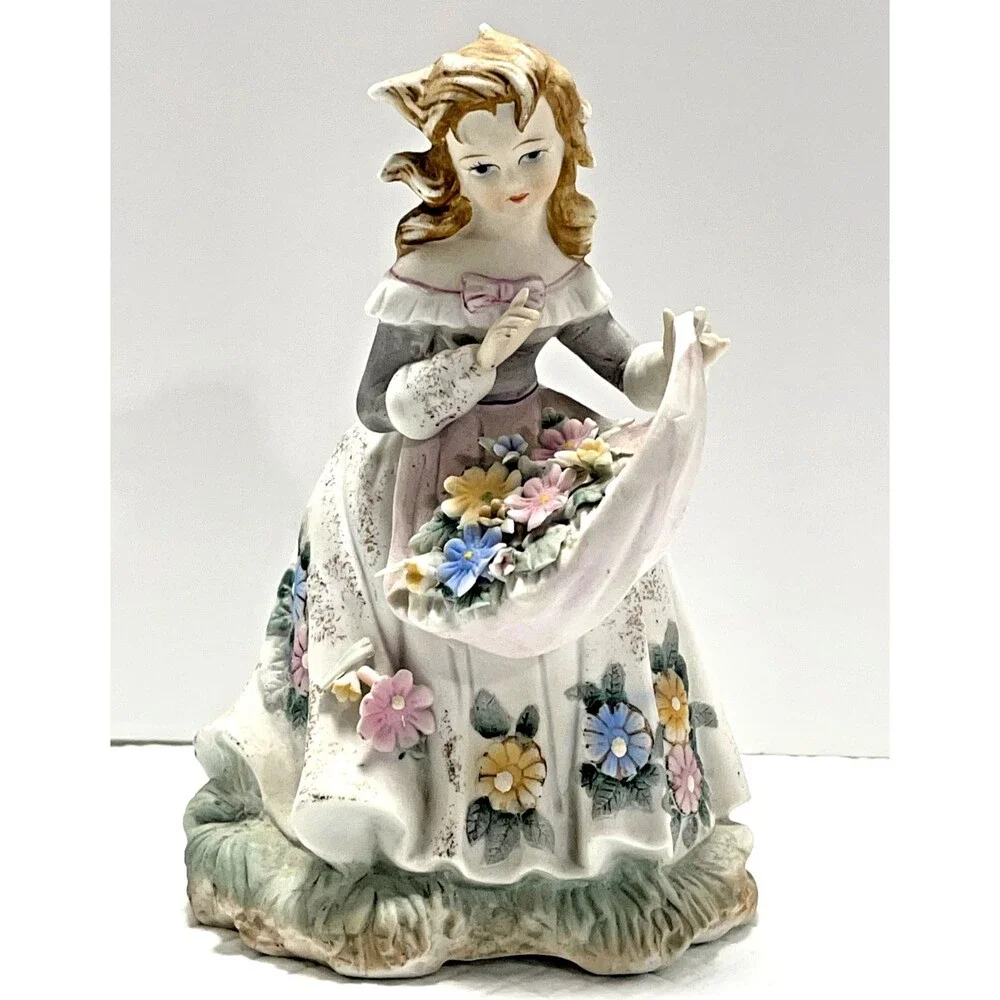 Vintage Lefton China KW133B Hand Painted Girl with Flowers Figurine Japan, EXCL - Picture 1 of 8